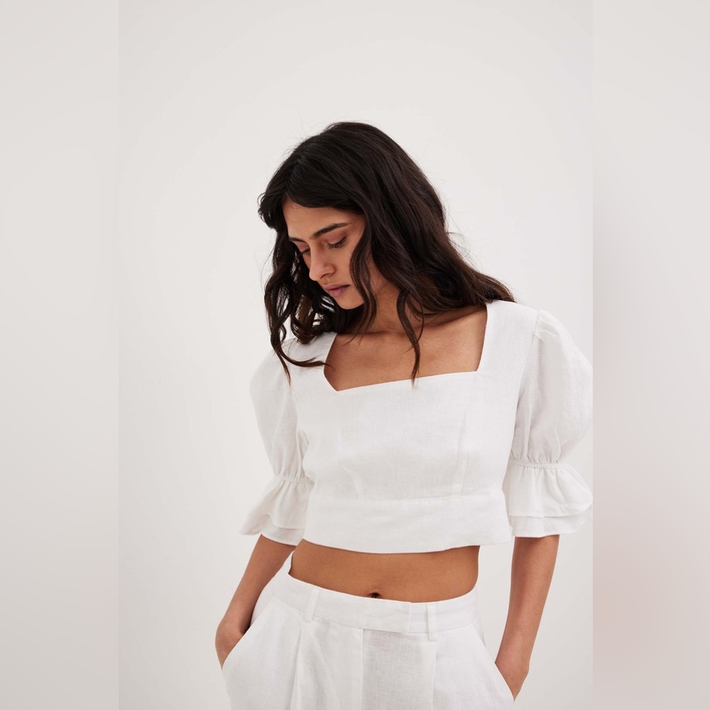 Na-kd Linen Tie Back Top